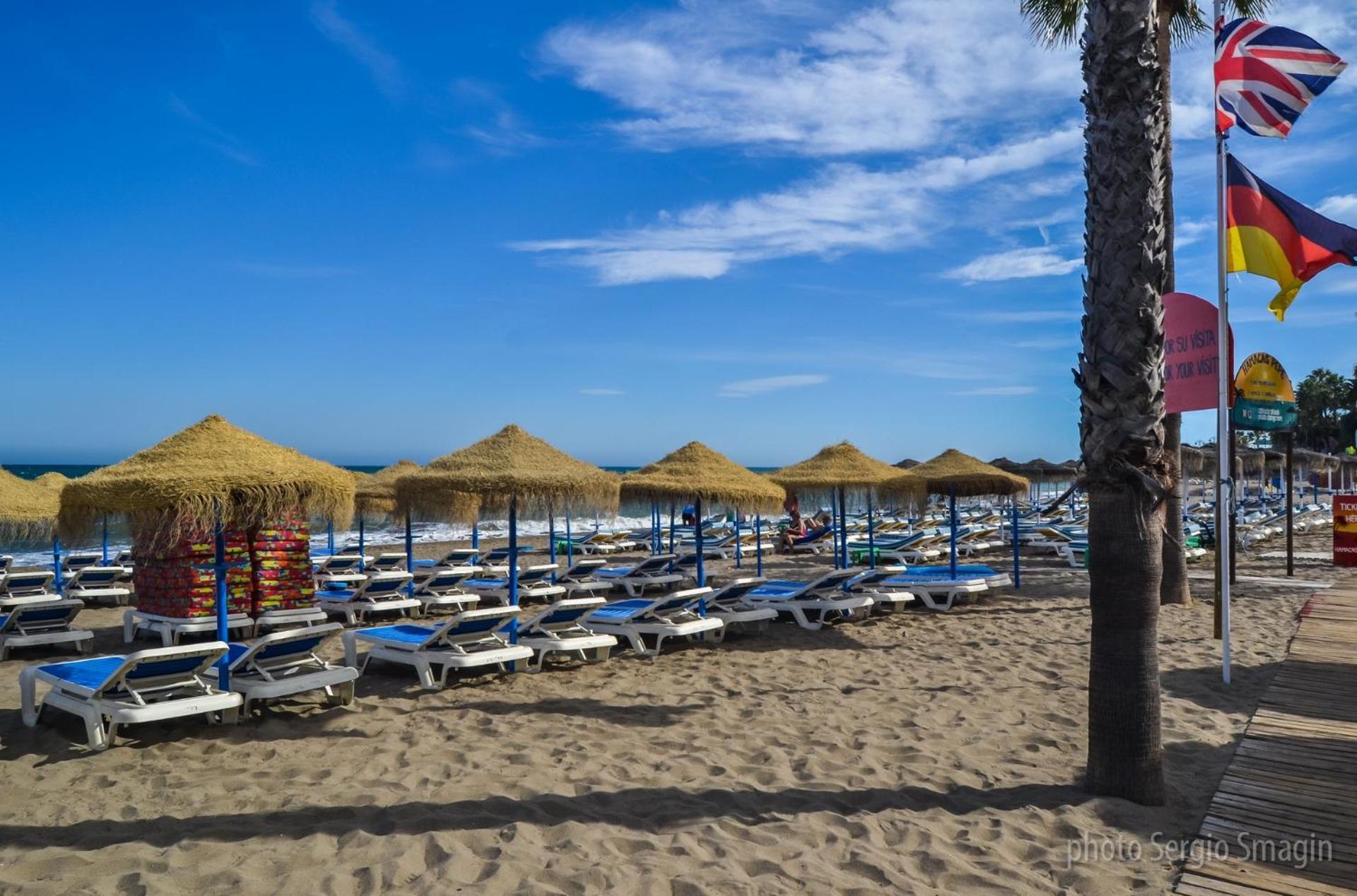 Los Patos I Apartamentos - Segunda Linea De Playa - Parking Gratis - Piscina Benalmádena Extérieur photo